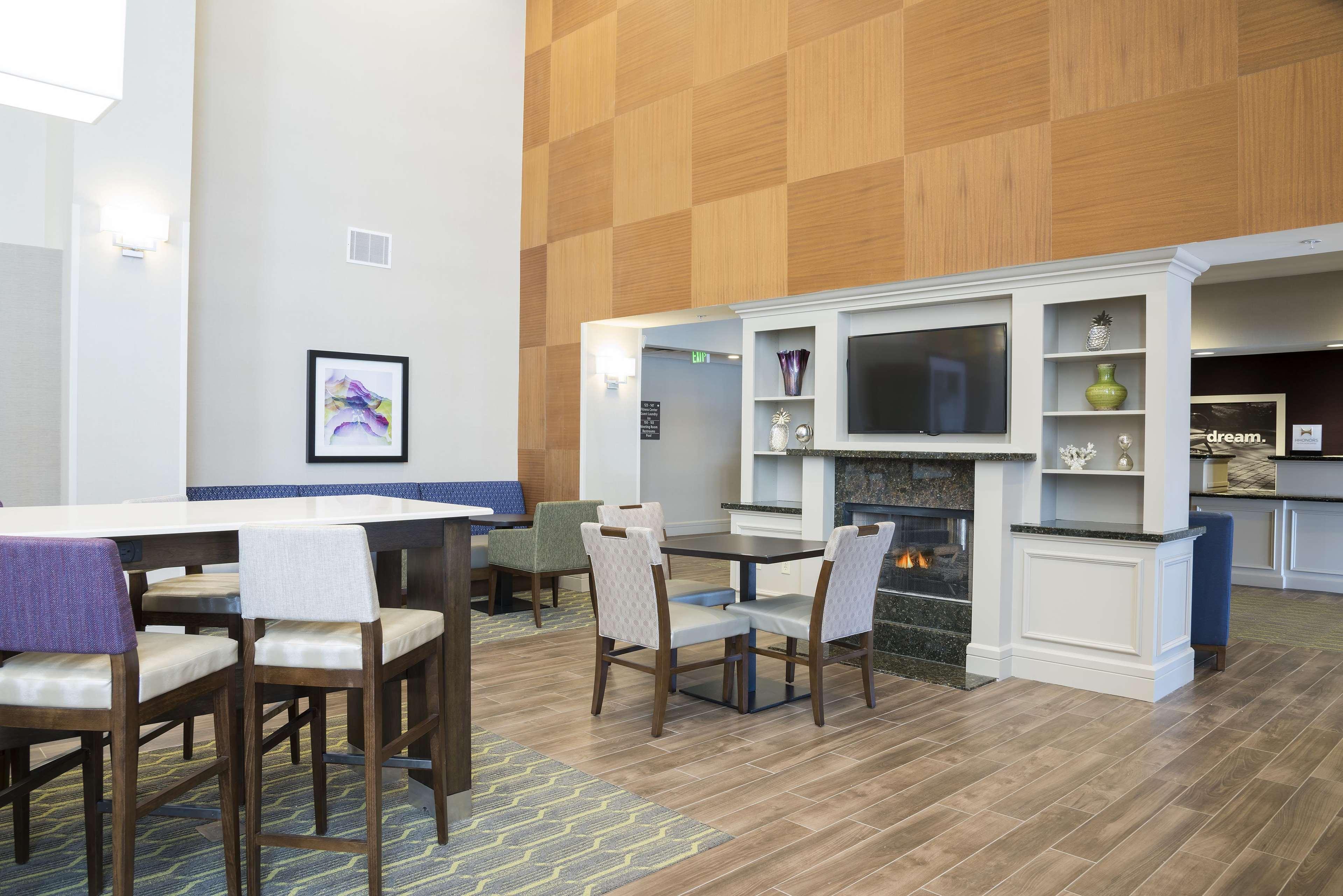Hampton Inn & Suites Hartford-Manchester Kültér fotó
