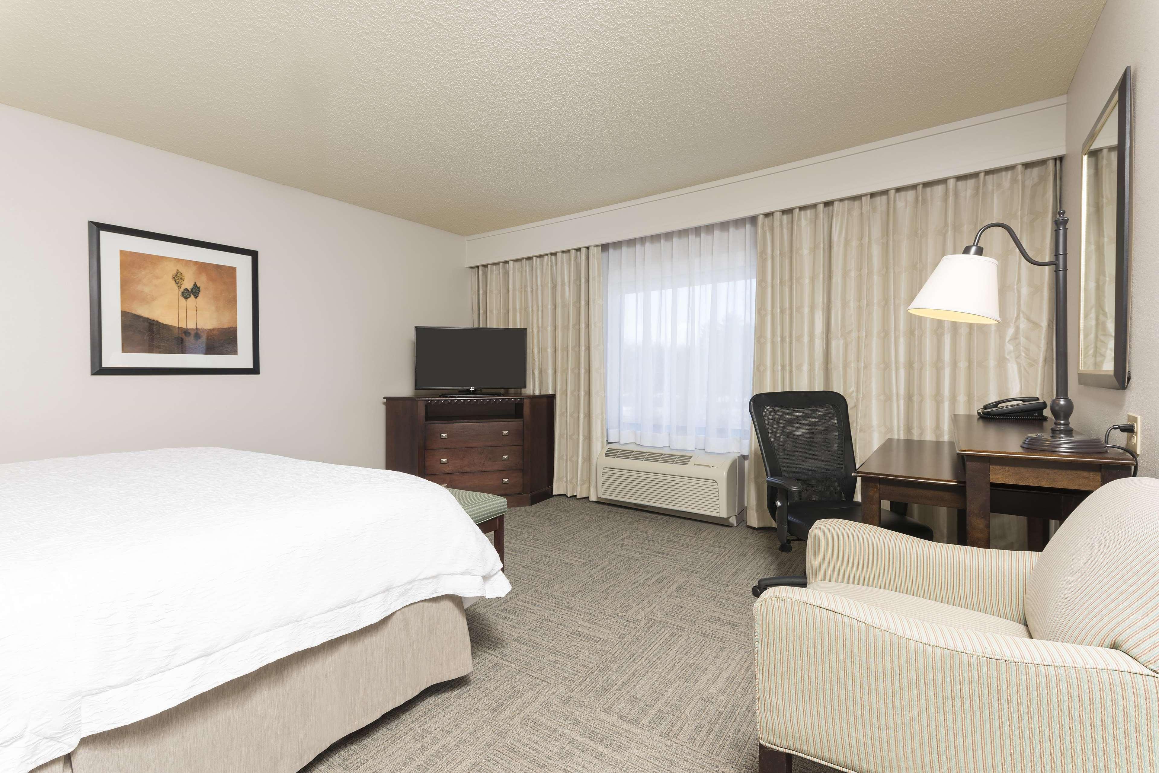 Hampton Inn & Suites Hartford-Manchester Kültér fotó