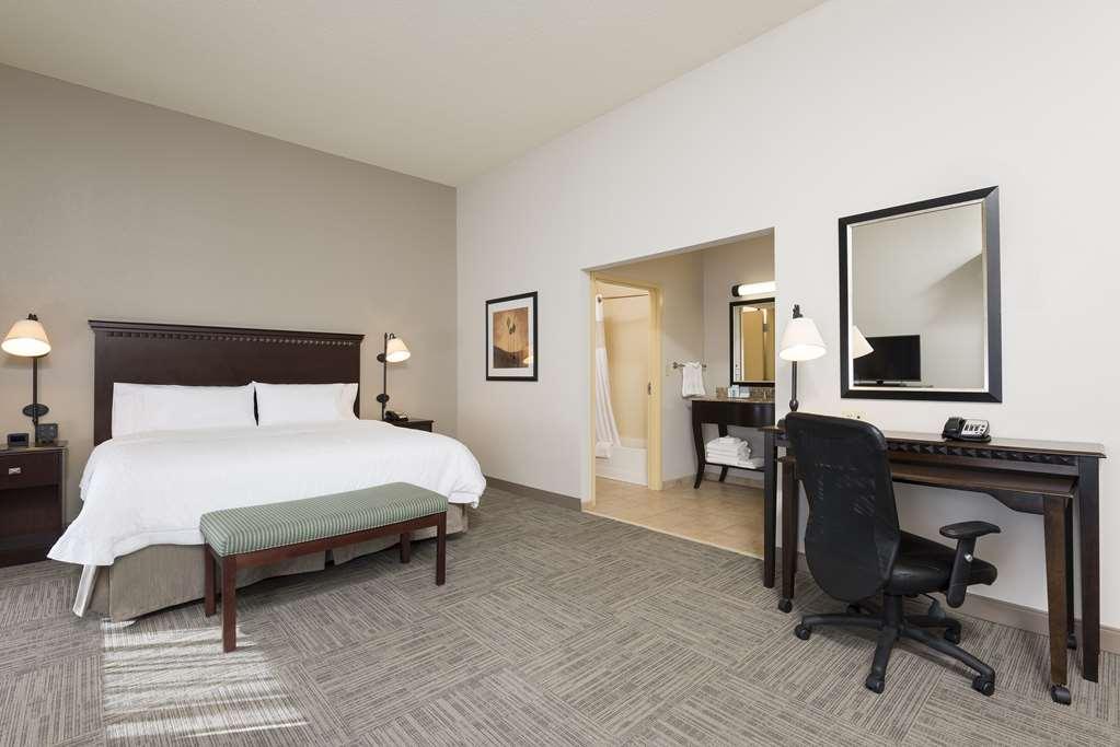 Hampton Inn & Suites Hartford-Manchester Szoba fotó