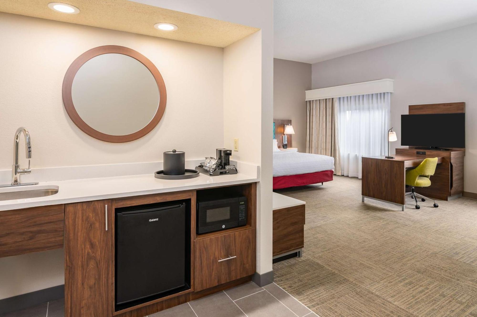 Hampton Inn & Suites Hartford-Manchester Kültér fotó