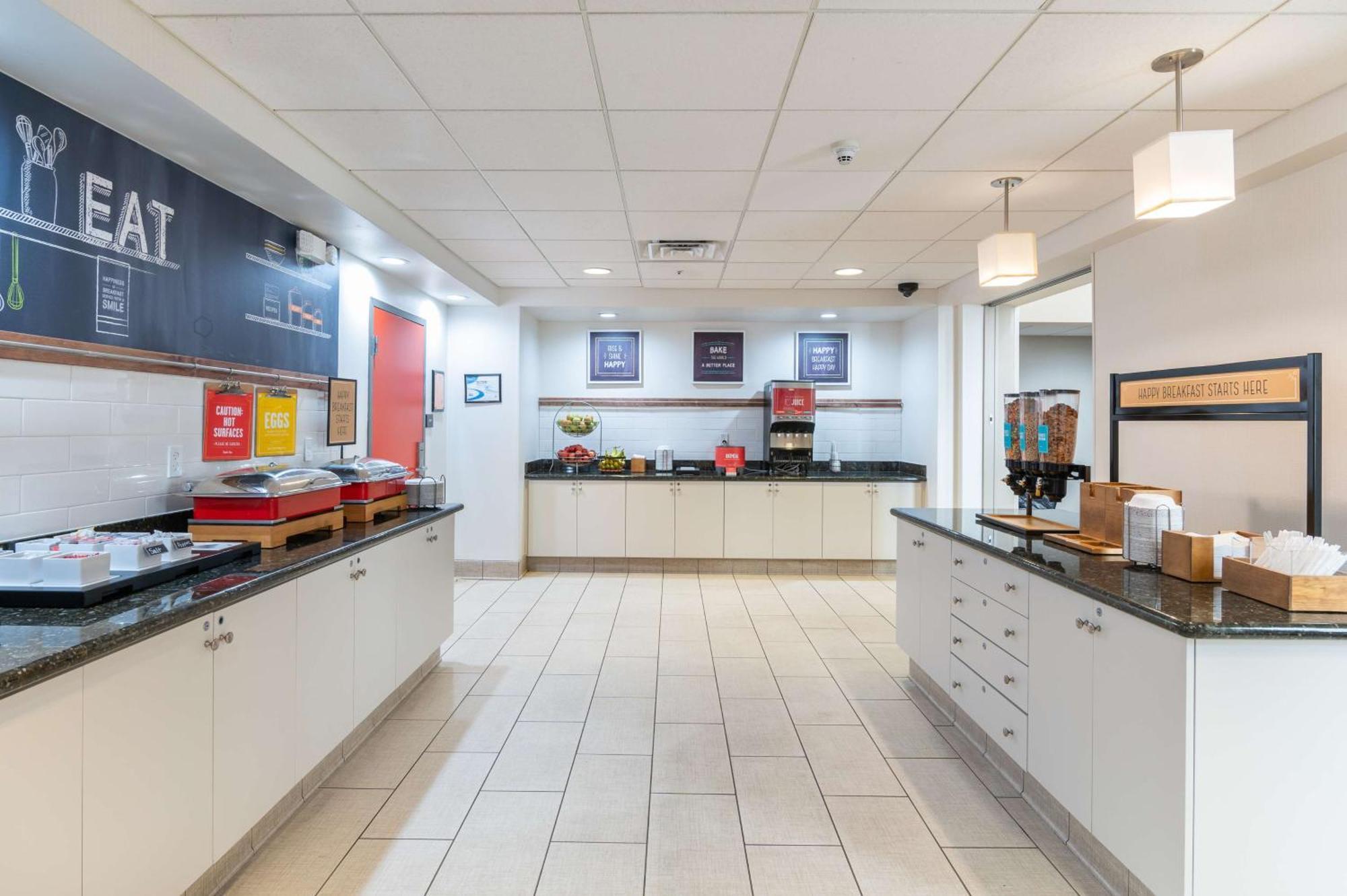 Hampton Inn & Suites Hartford-Manchester Kültér fotó